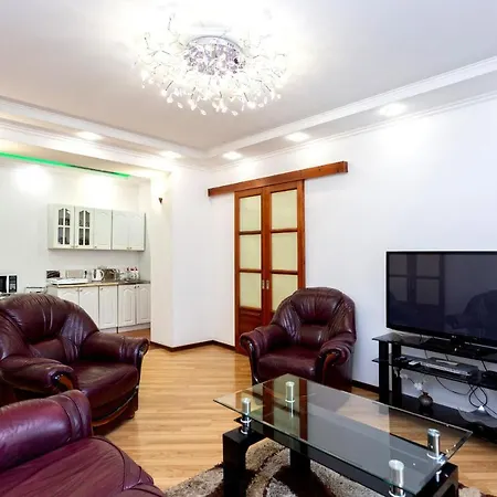 Apartment On Prospekt Nezavisimosti *