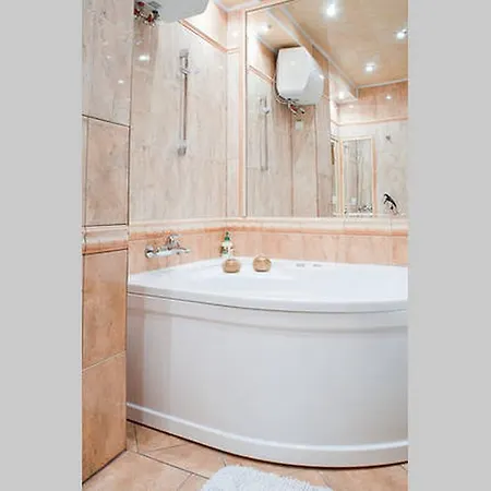 On Prospekt Nezavisimosti Apartament *