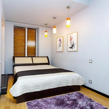 Apartament On Prospekt Nezavisimosti